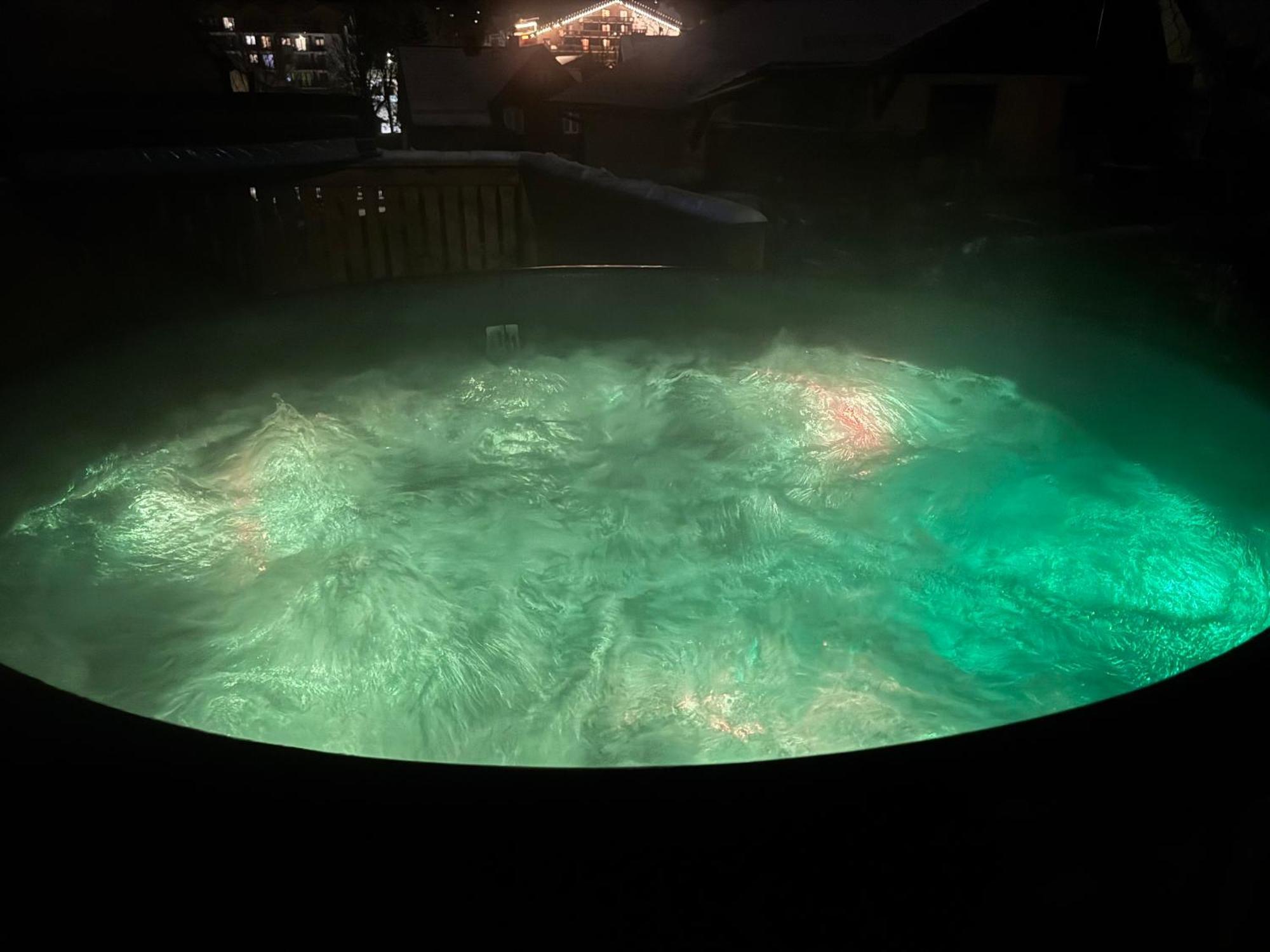 Szafranowe Wzgorze Iii-dom Z Parkingiem, Sauna, Zew Jacuzzi Chalet